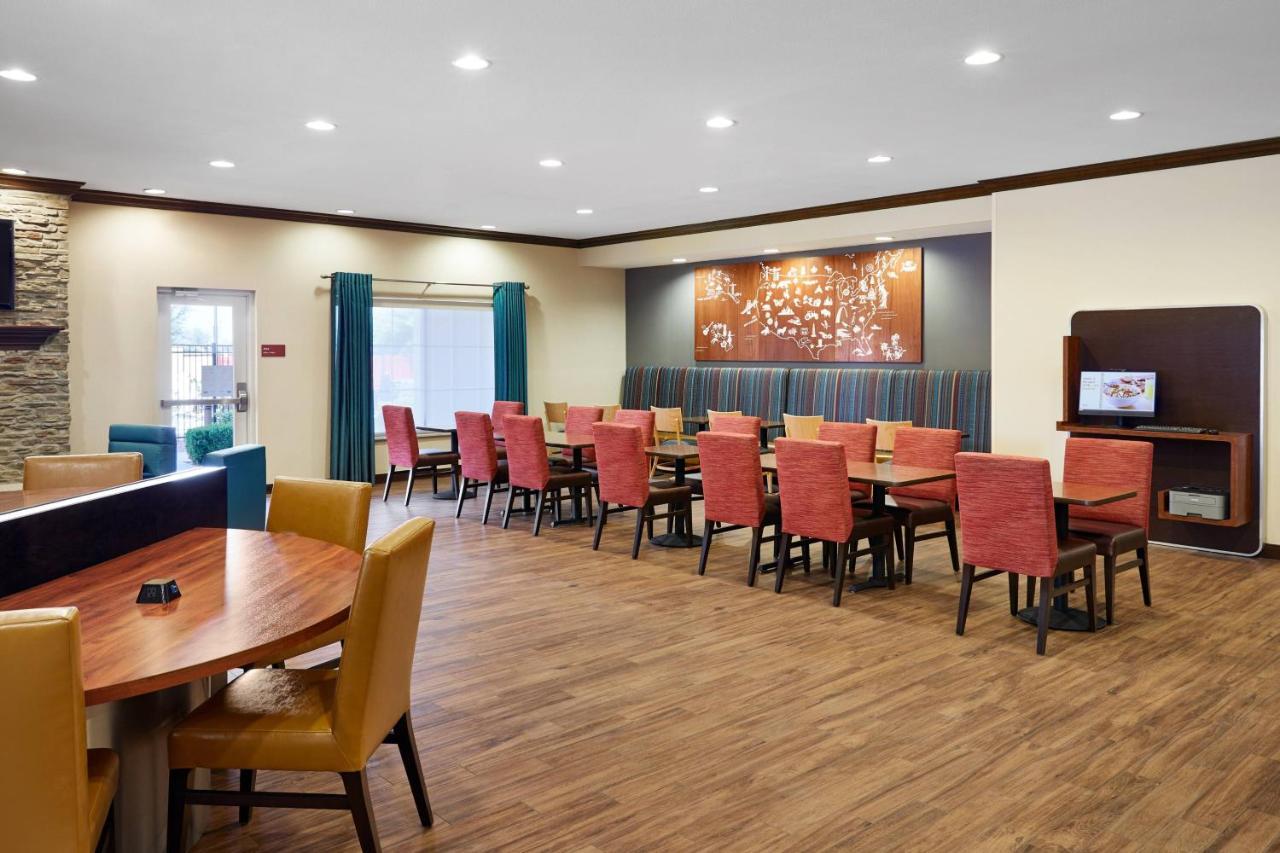 Towneplace Suites By Marriott Midland Exterior foto